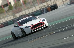 Aston Martin V8 Vantage GT4 2009 года